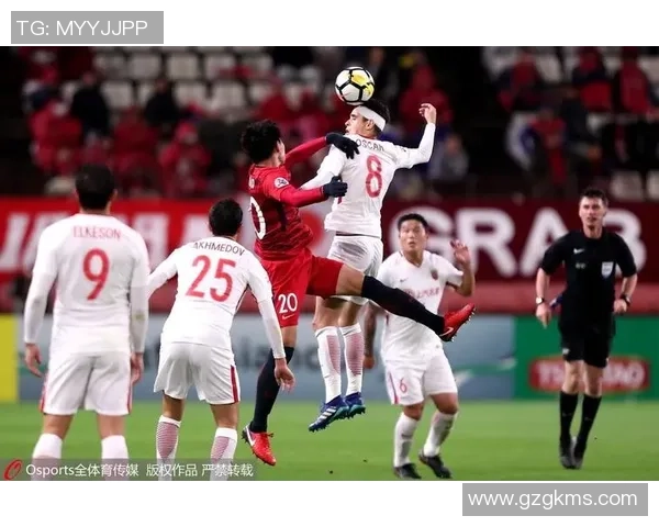 上港与鹿岛鹿角激战正酣精彩直播尽在眼前不容错过 上港与鹿岛鹿角激战正酣精彩直播尽在眼前不容错过