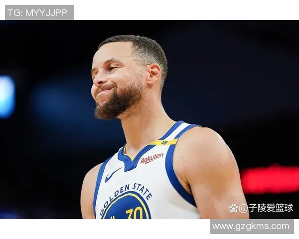 勇士与掘金季前赛库里表现精彩引发球迷热议与期待 勇士与掘金季前赛库里表现精彩引发球迷热议与期待