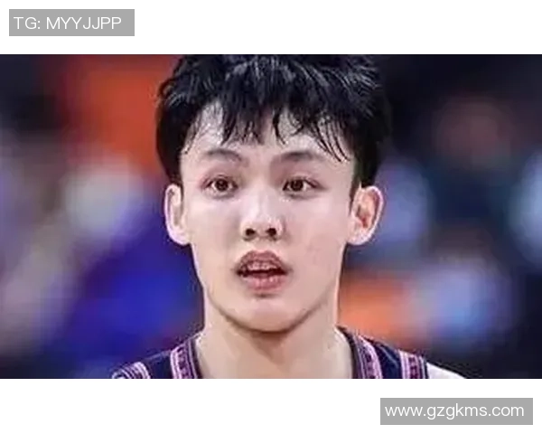 徐杰：从青涩少年到篮球场上的璀璨明星之路揭秘